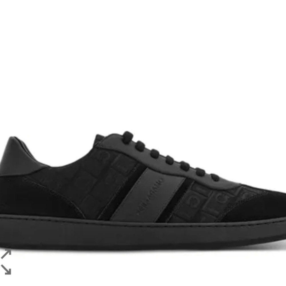 Black Sneakers